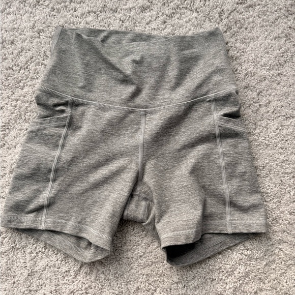 Aerie The Hugger Pocket Bike shorts Size S - Picture 9 of 10